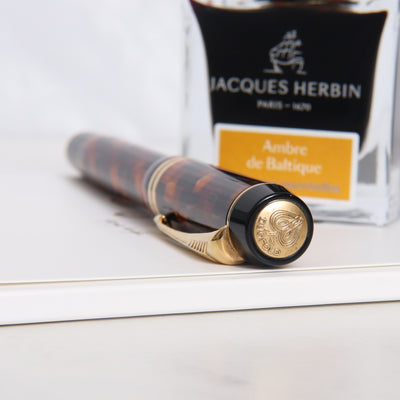 Parker Duofold Centennial Amber Check Fountain Pen - Preowned Logo