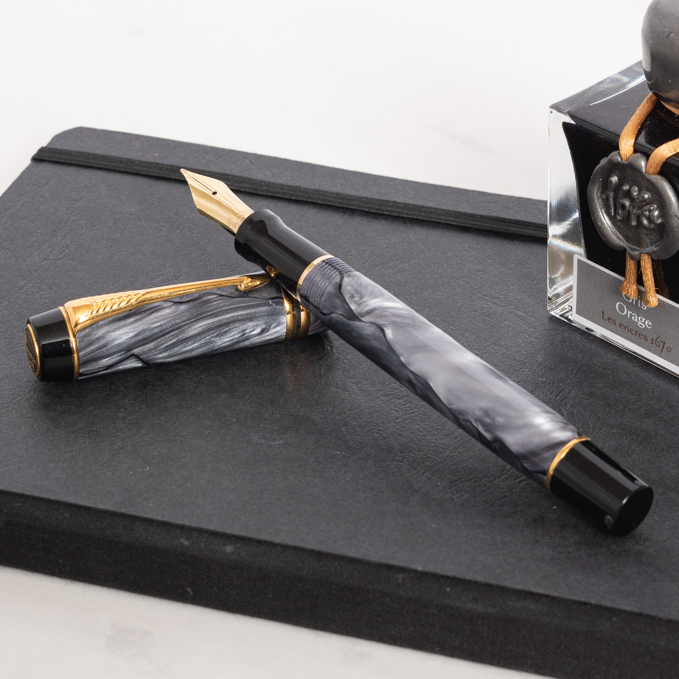 Parker Duofold Centennial Grey Pearl Fountain Pen