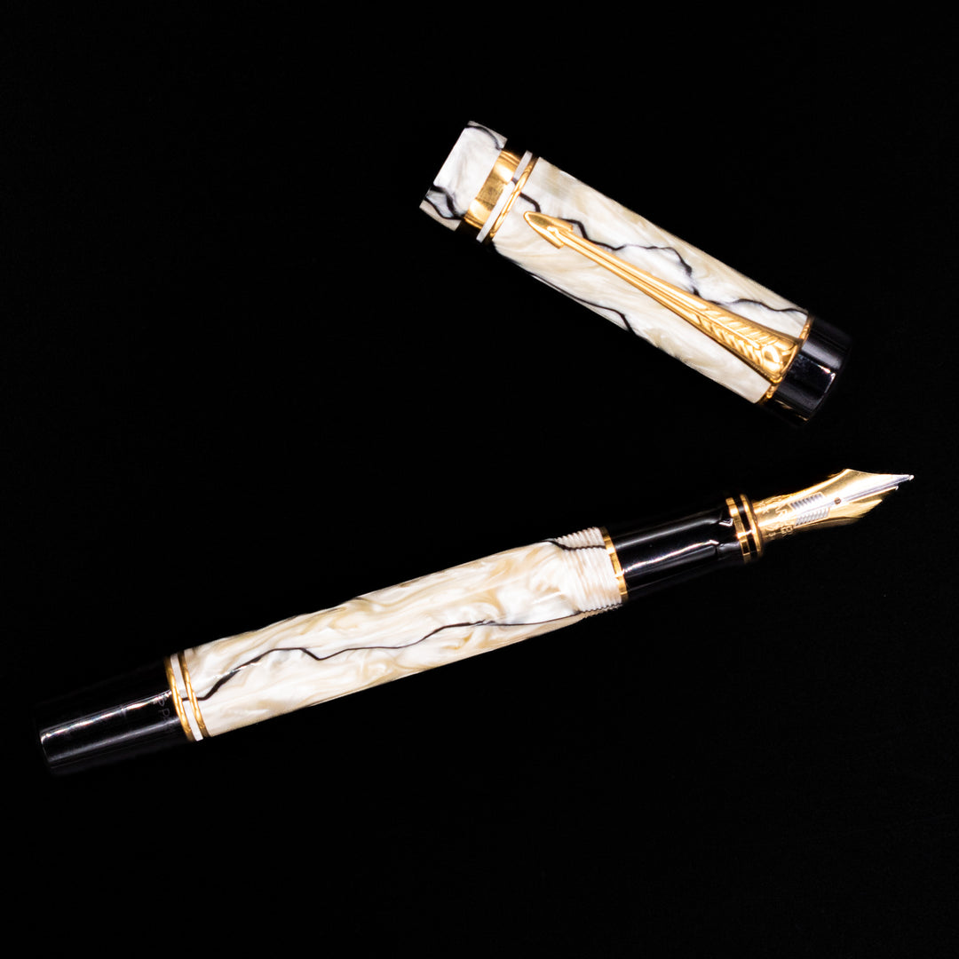 筆記具 PARKER Duofold Centennial Pearl&Black Parker Duofold Centennial Pearl & Black Fountain Pen - Preowned