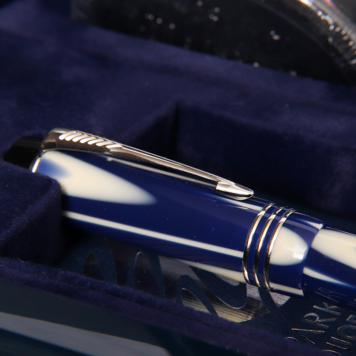 Parker Duofold Centennial True Blue Limited Edition Fountain Pen Cap