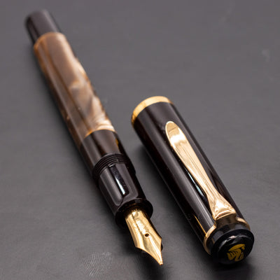 Pelikan Classic M200 Fountain Pen - Brown Marble gold trim