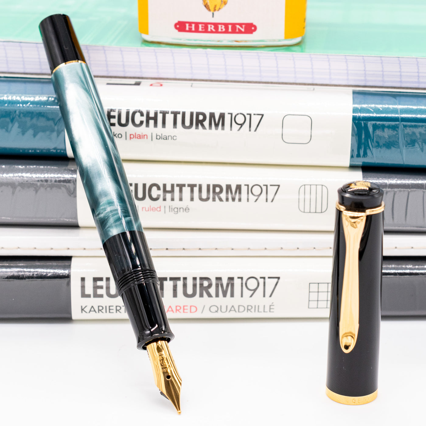 Pelikan Classic M200 Fountain Pen - Green Marble