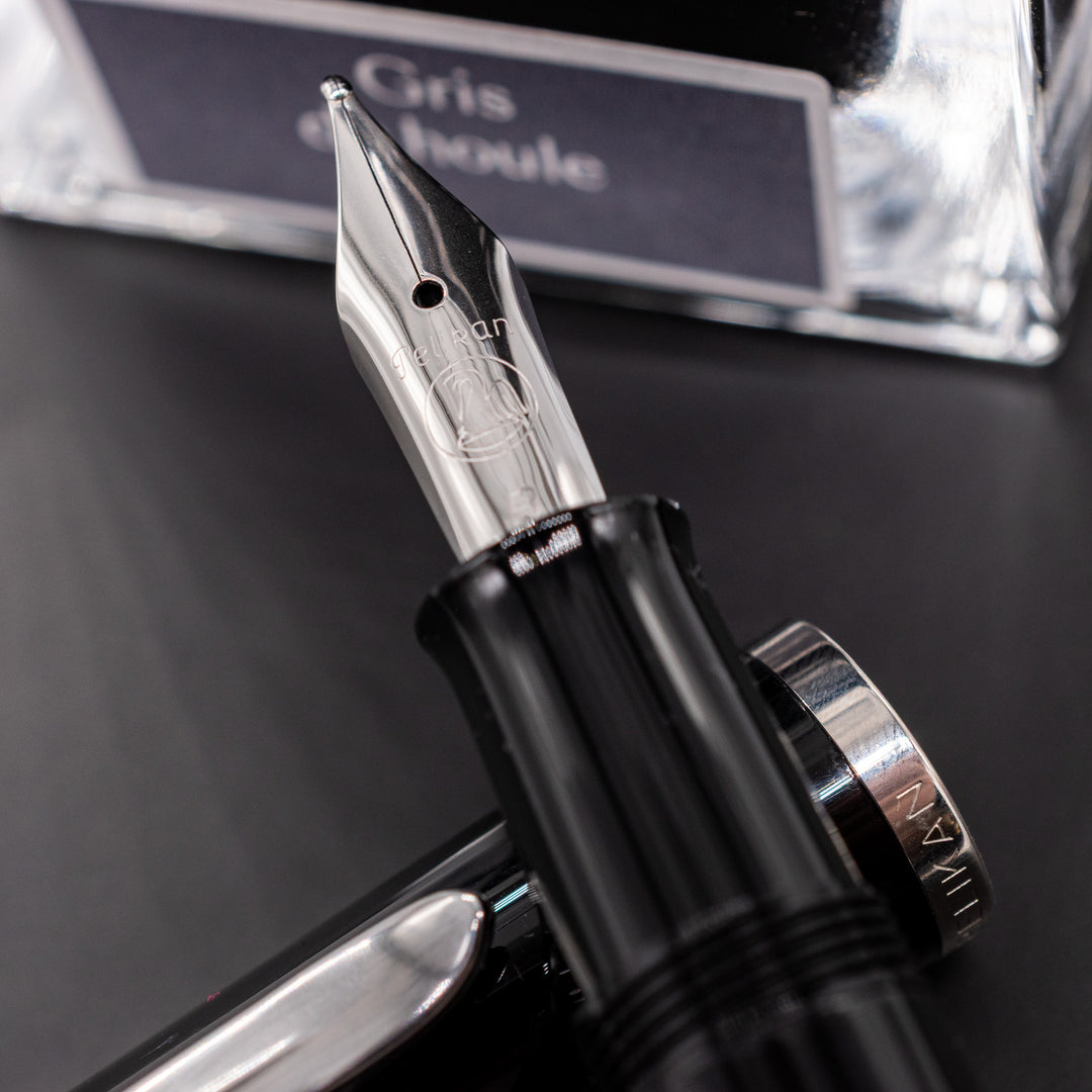 Pelikan Classic M215 Fountain Pen - Black Silver Rings – Truphae