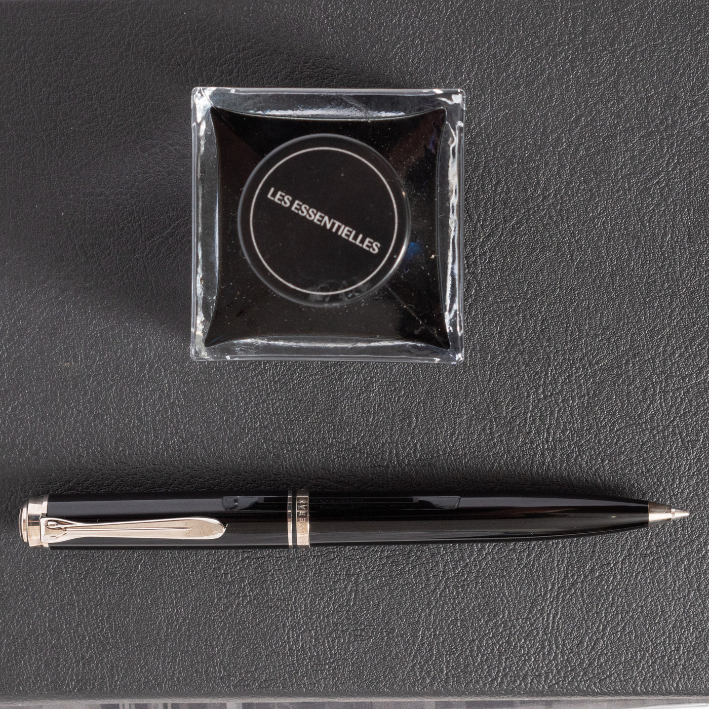 Pelikan K605 Black Ballpoint Pen Chrome
