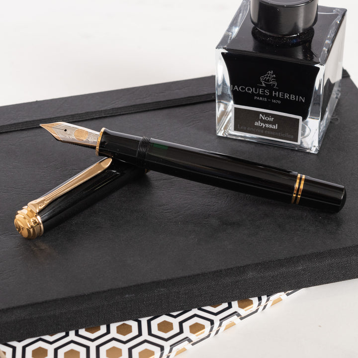 Pelikan Souveran M1000 Fountain Pen - Black – Truphae