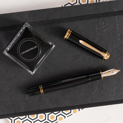 Pelikan Souveran M1000 Black Fountain Pen piston filled