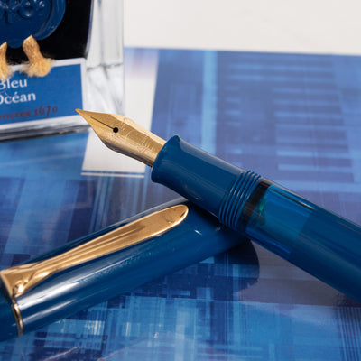 Pelikan M120 Iconic Blue Fountain Pen stainless steel nib