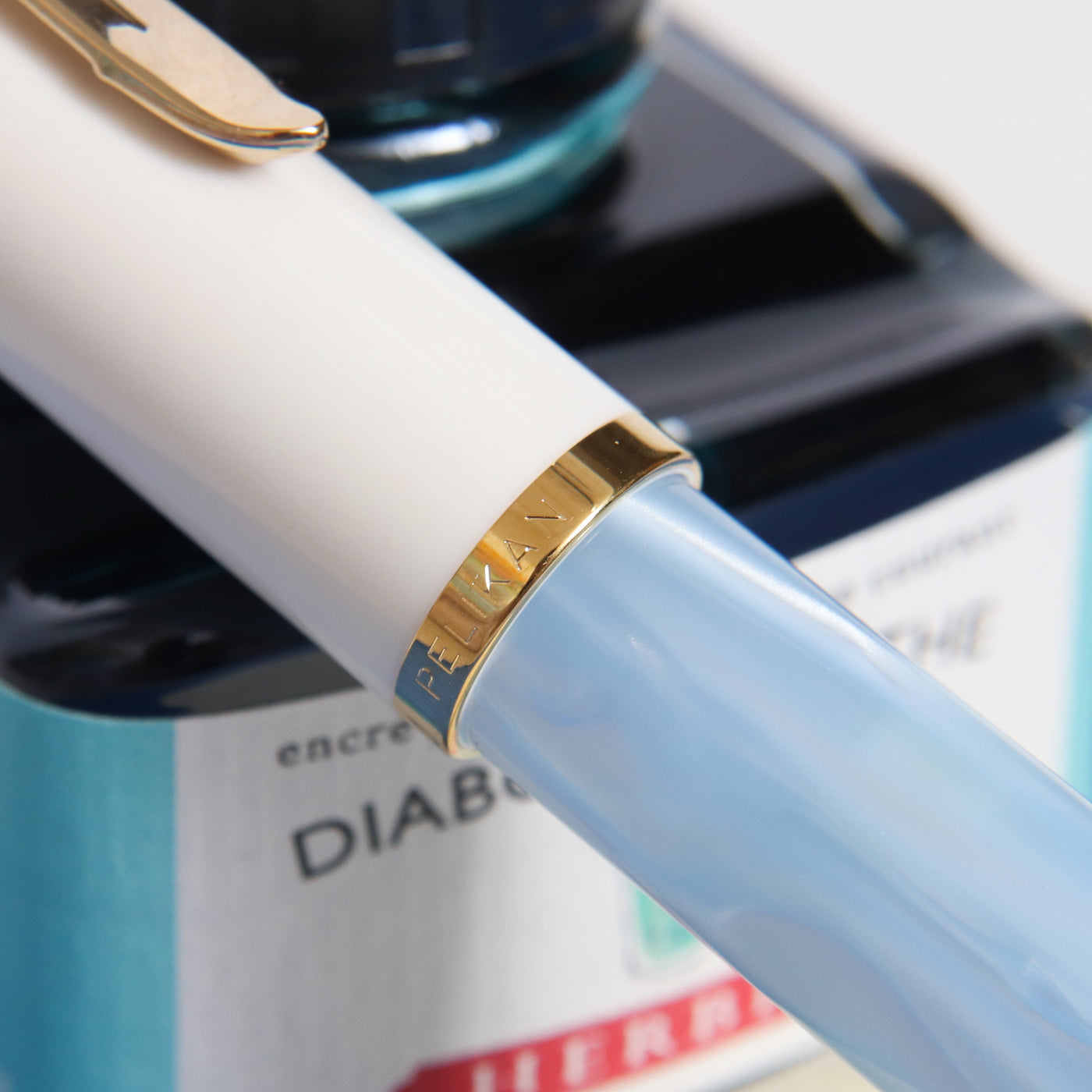 Pelikan M200 Pastel Blue Fountain Pen Center Band