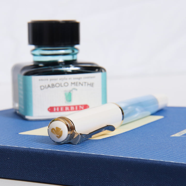 Pelikan Classic M200 Pastel Blue Piston-Fill Fountain Pen – Truphae