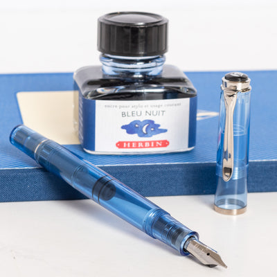 Pelikan M205 Blue Demonstrator Fountain Pen blue