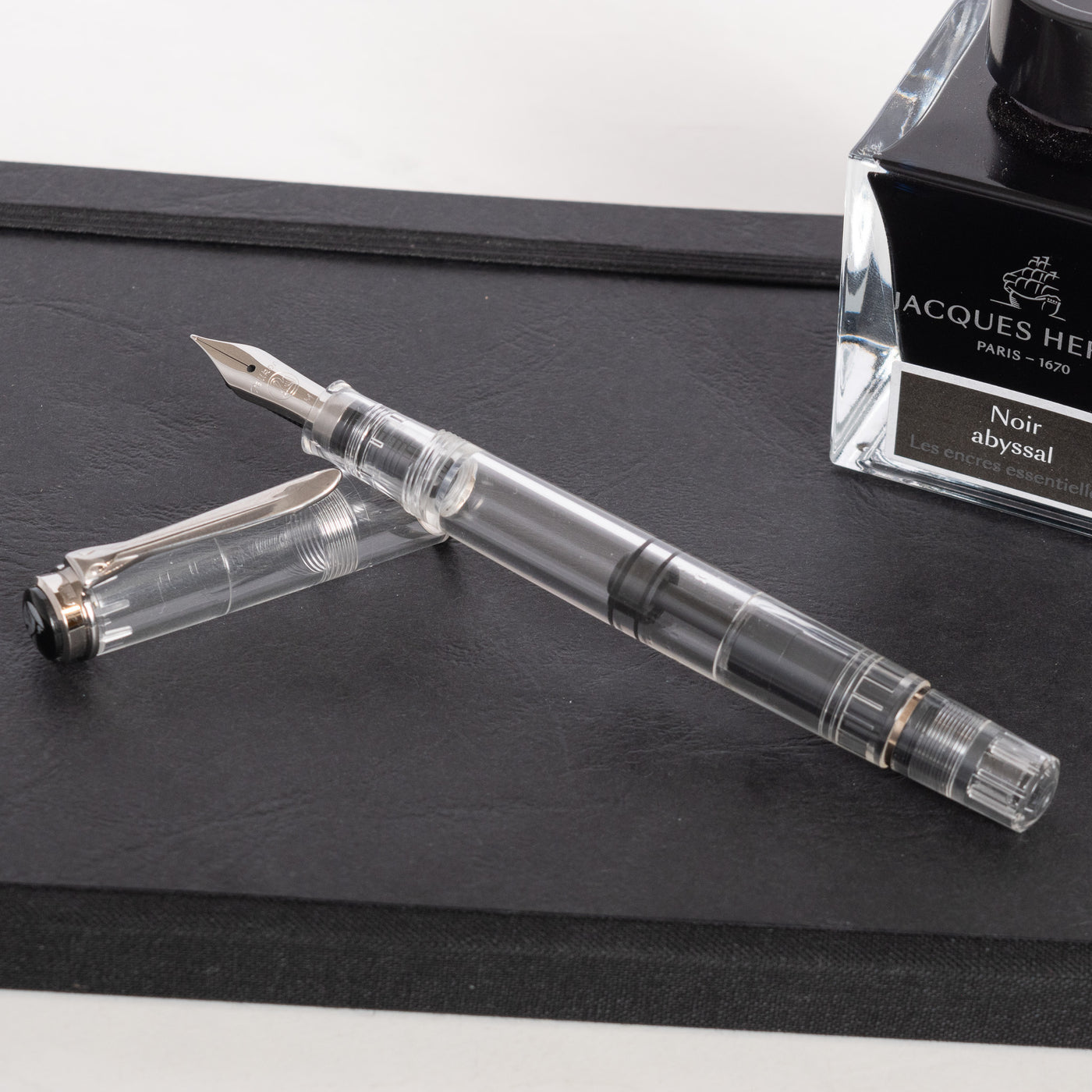 Pelikan M205 Demonstrator Fountain Pen