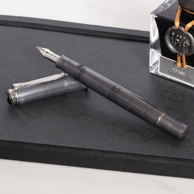 Pelikan M205 Moonstone Fountain Pen Grey