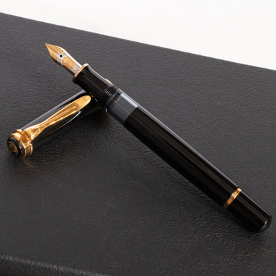 Pelikan M600 Black Old Style Fountain Pen Gold Trim