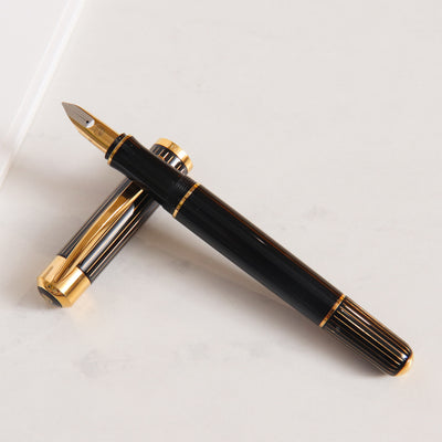 Pelikan P3110 Ductus Black & Gold Fountain Pen - Preowned