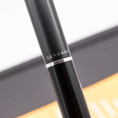 Pelikan Pura P40 Fountain Pen - Anthracite german