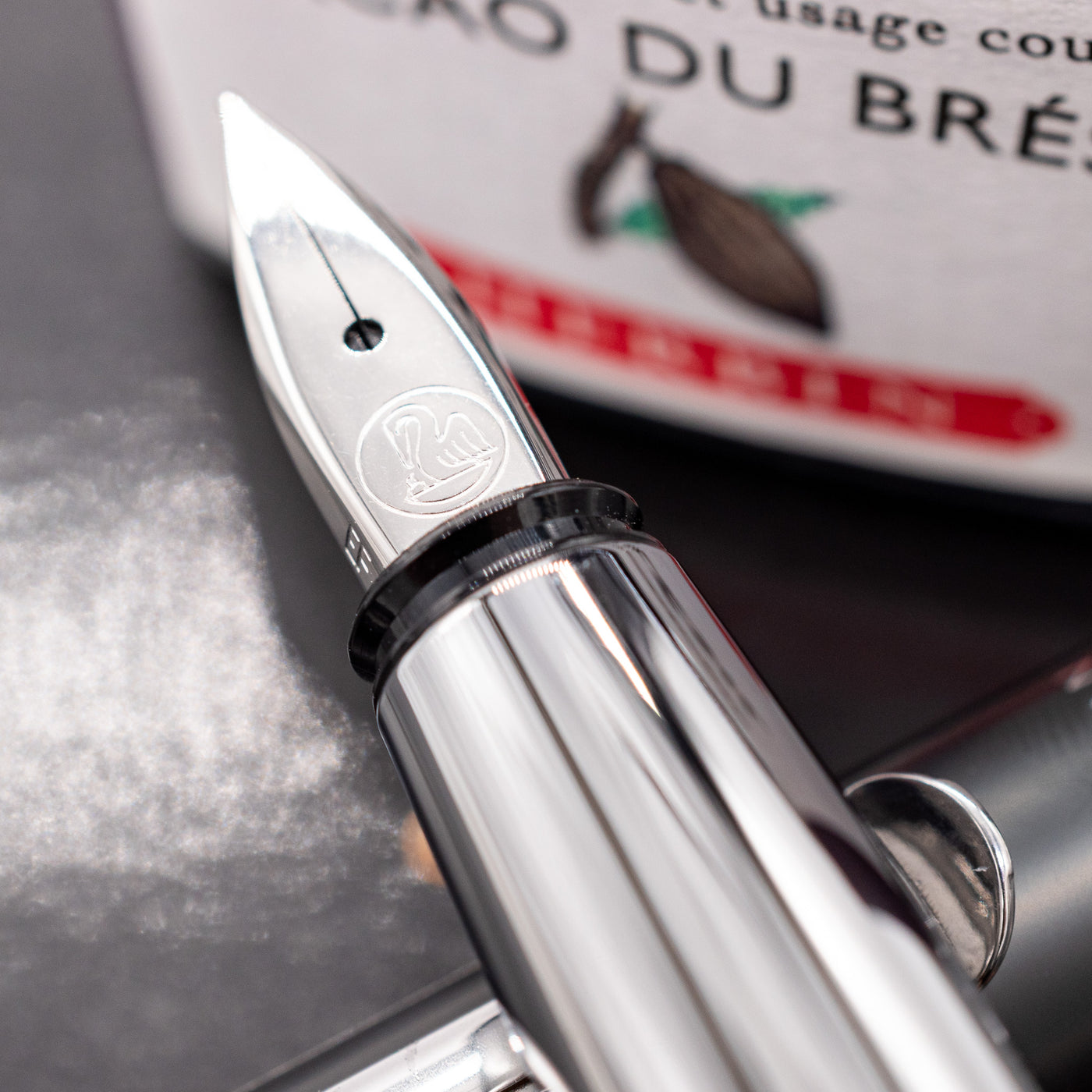 Pelikan Pura P40 Fountain Pen - Anthracite stainless steel nib