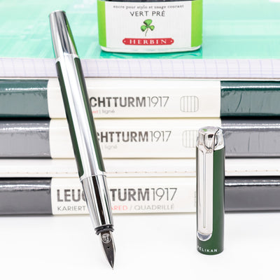 Pelikan Pura P40 Fountain Pen - Deep Green
