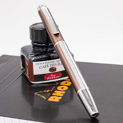Pelikan Pura P40 Fountain Pen - Mocha capped