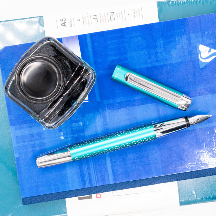 Pelikan Pura P40 Limited Edition Turquoise Fountain Pen – Truphae
