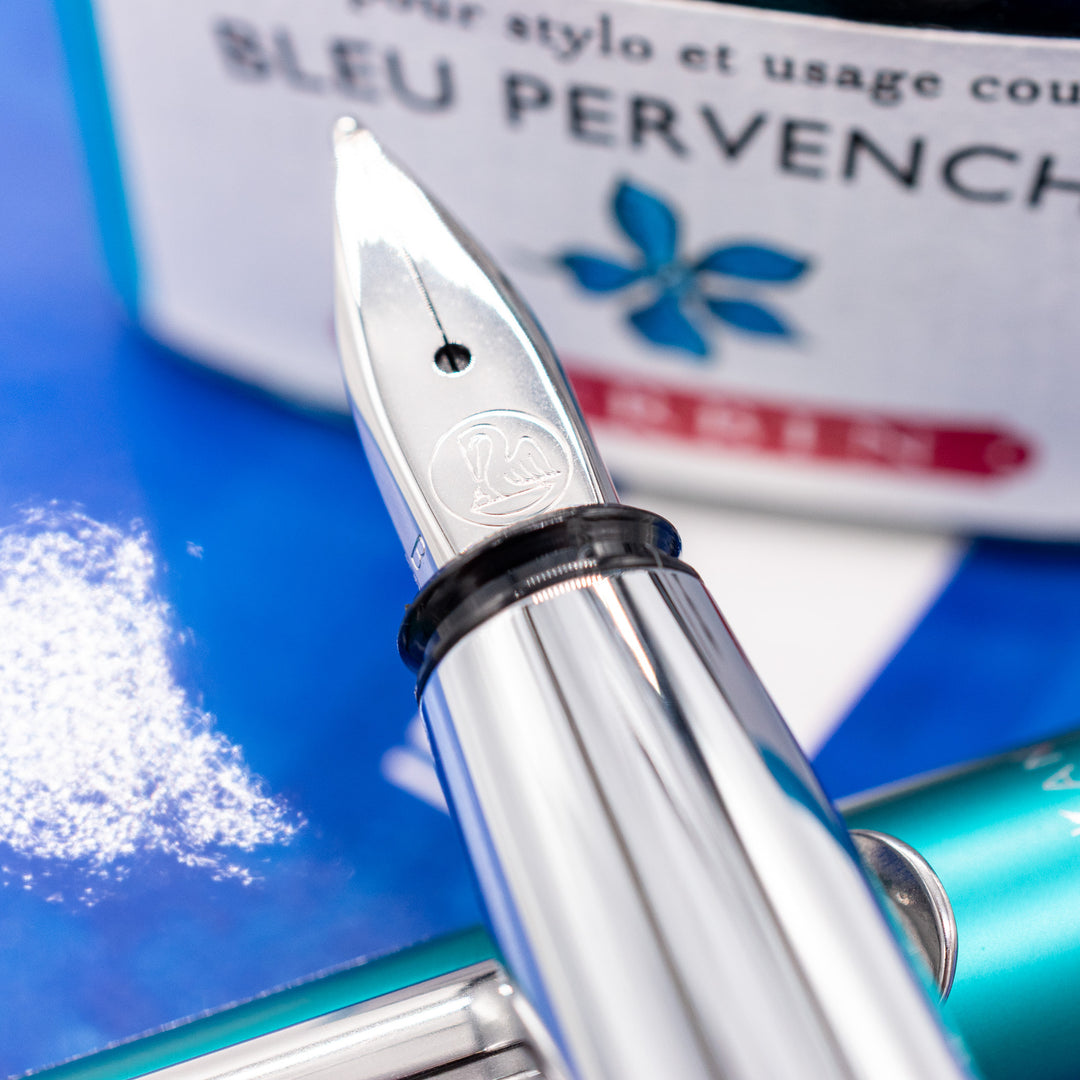 Pelikan Pura P40 Limited Edition Fountain Pen - Turquoise