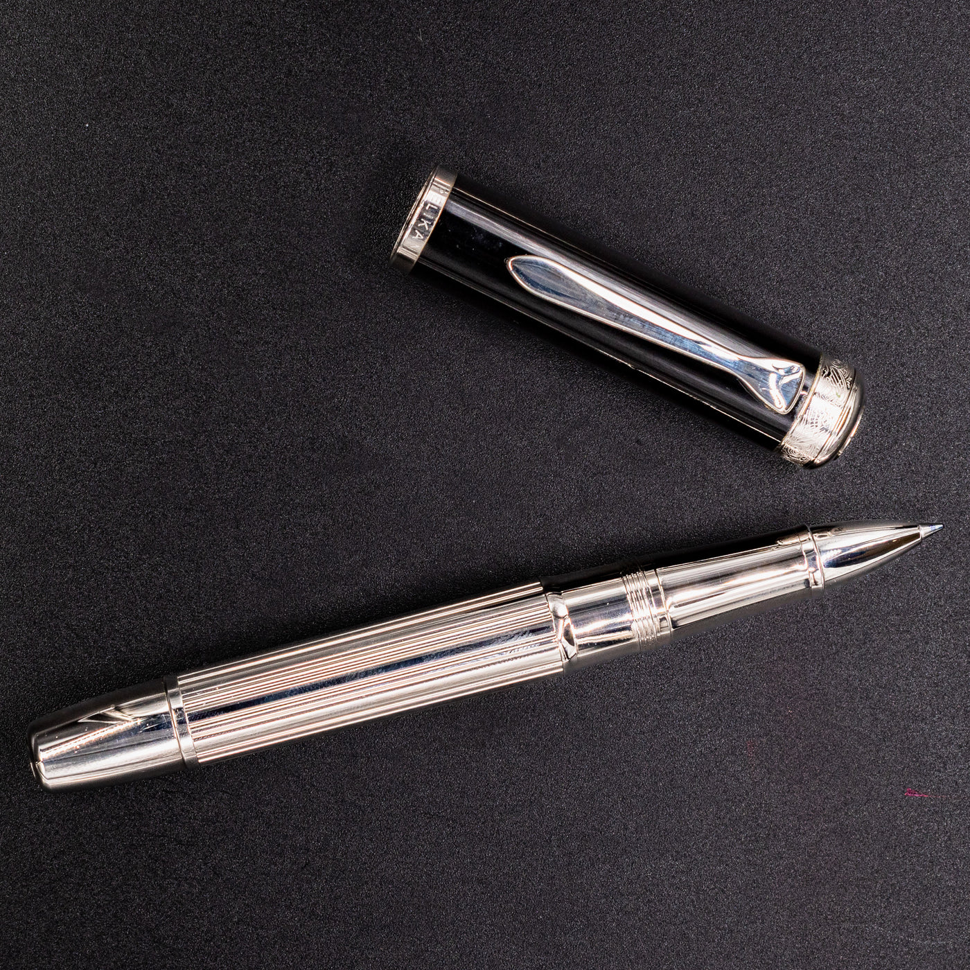 Pelikan R7005 Majesty Rollerball Pen silver black