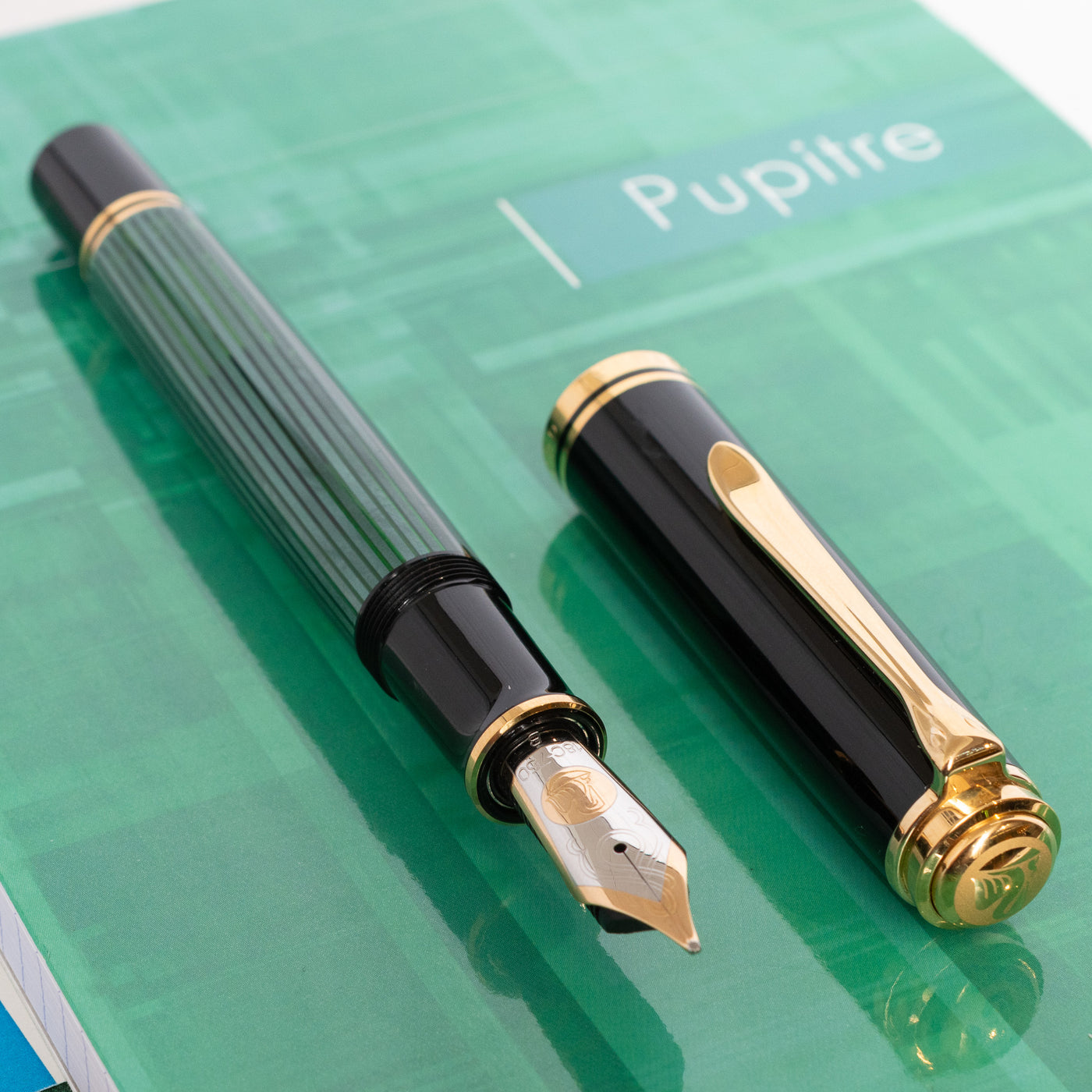 Pelikan Souveran M1000 Black & Green Fountain Pen GT