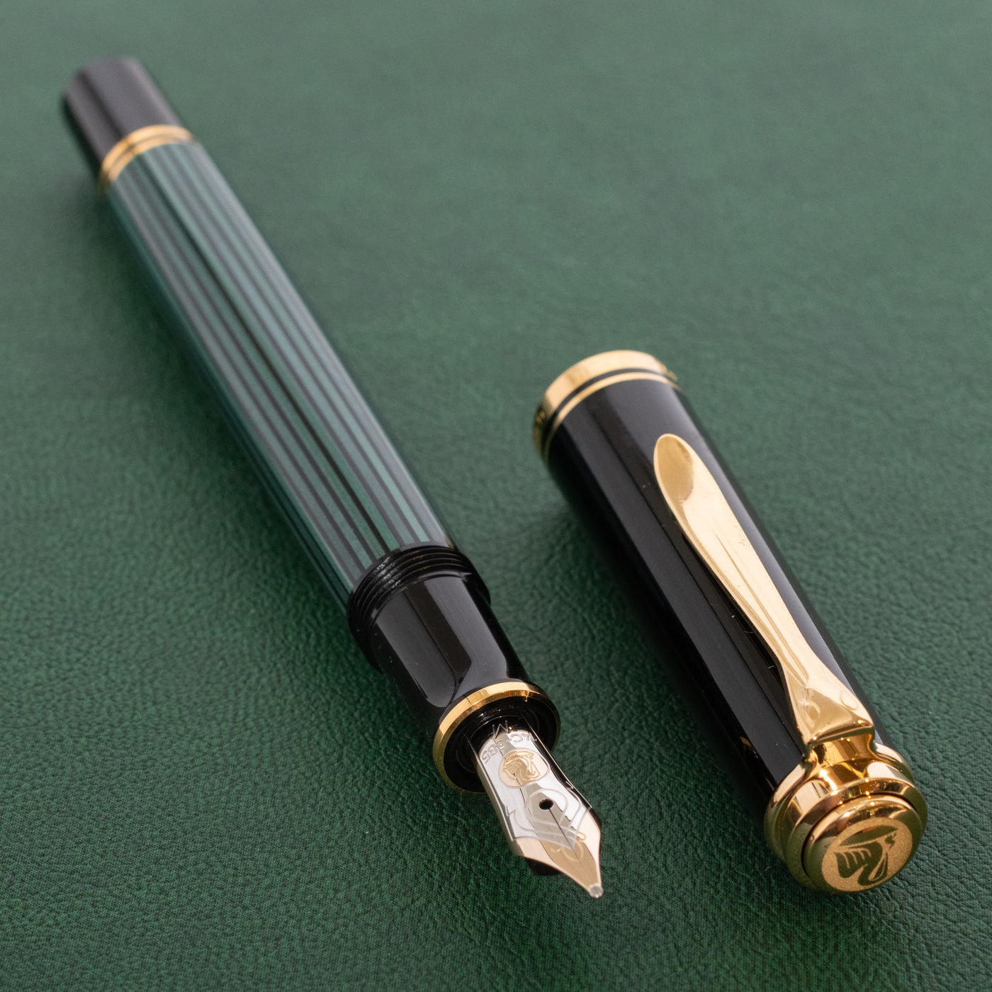 Pelikan Souveran M400 Black & Green Fountain Pen Gold Trim