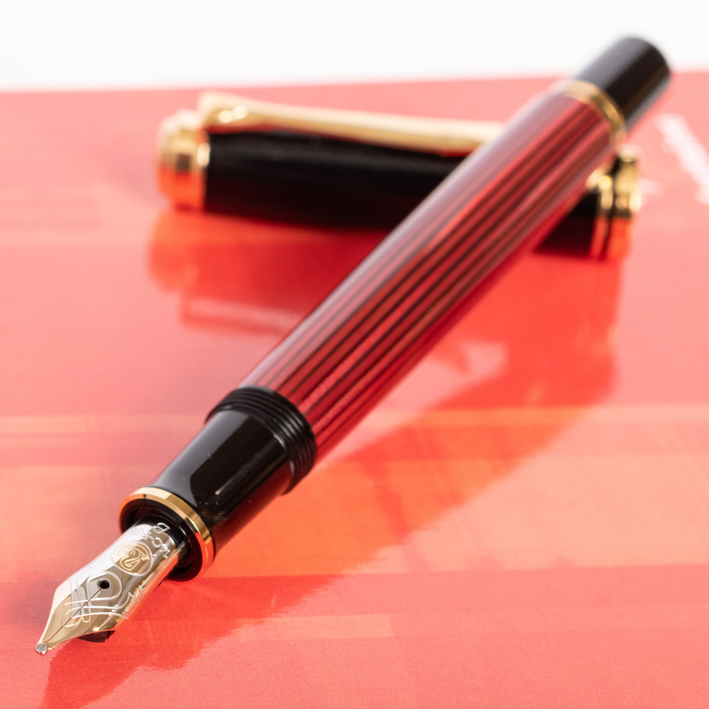 Pelikan Souveran M400 Black & Red Fountain Pen Uncapped