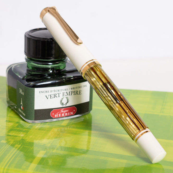 Pelikan Souverän M400 Pluma Estilográfica, Punta Extrafina, Negro, 1 Cada Una (994764