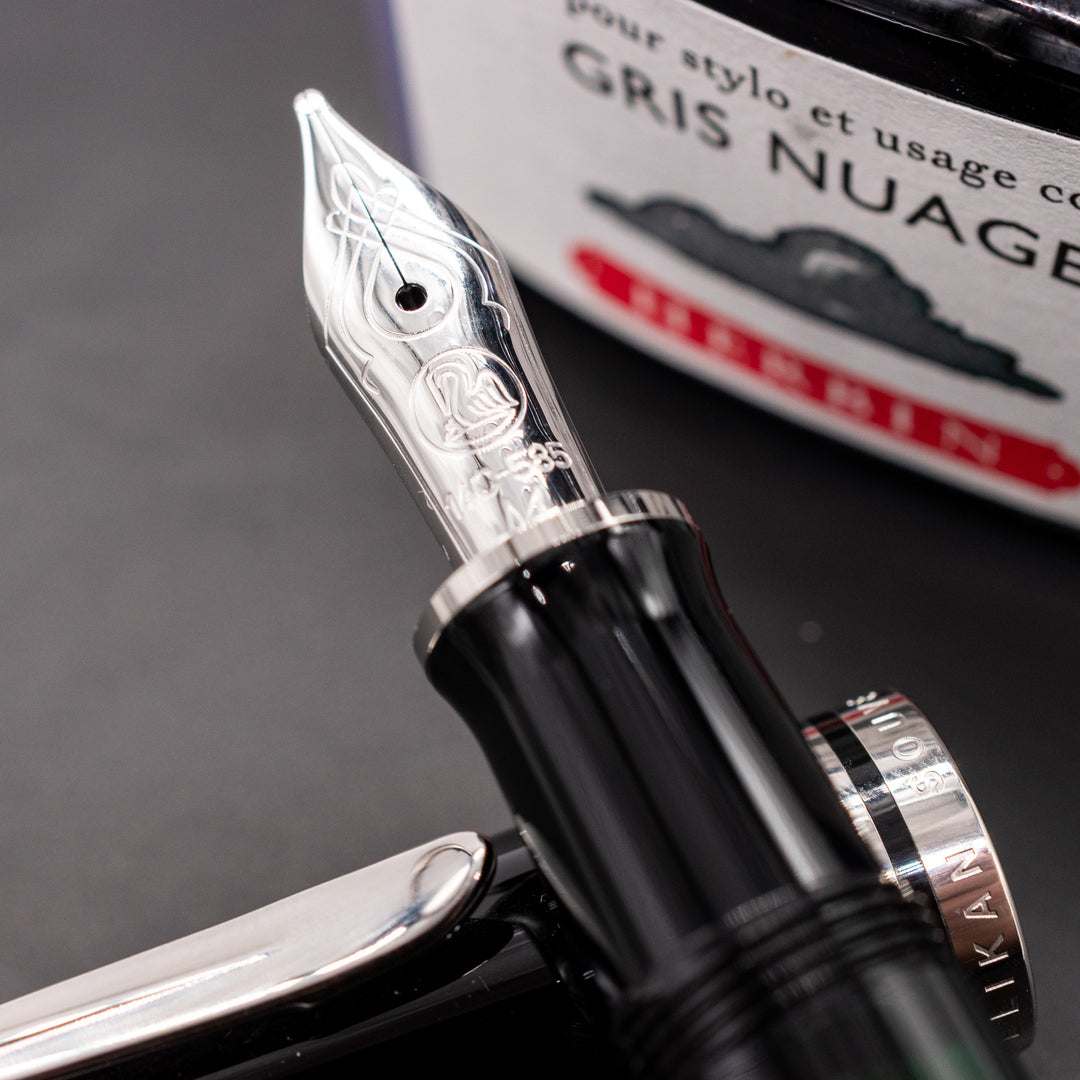 Pelikan Souveran M405 Fountain Pen - Black | Truphae