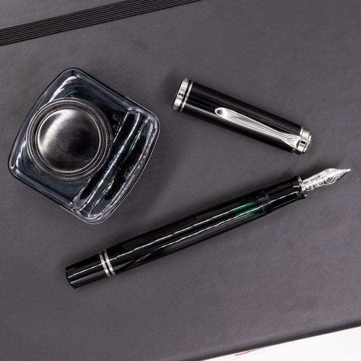 Pelikan Souveran M405 Fountain Pen - Black | Truphae