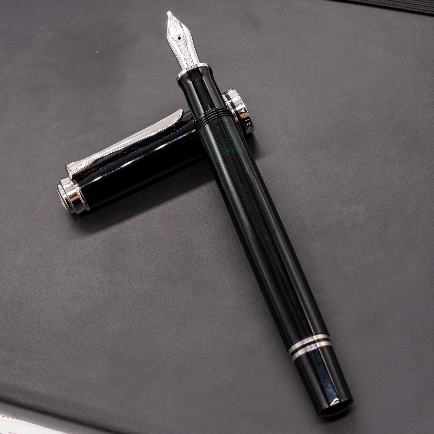 Pelikan Souveran M405 Fountain Pen - Black piston filled