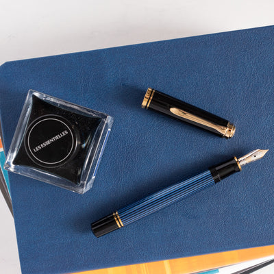 Pelikan Souveran M600 Black & Blue Fountain Pen Gold Trim