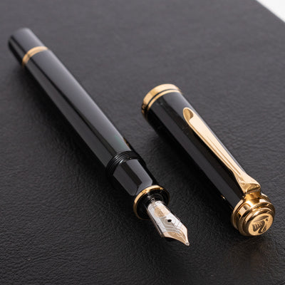 Pelikan Souveran M600 Black Fountain Pen Piston Filled