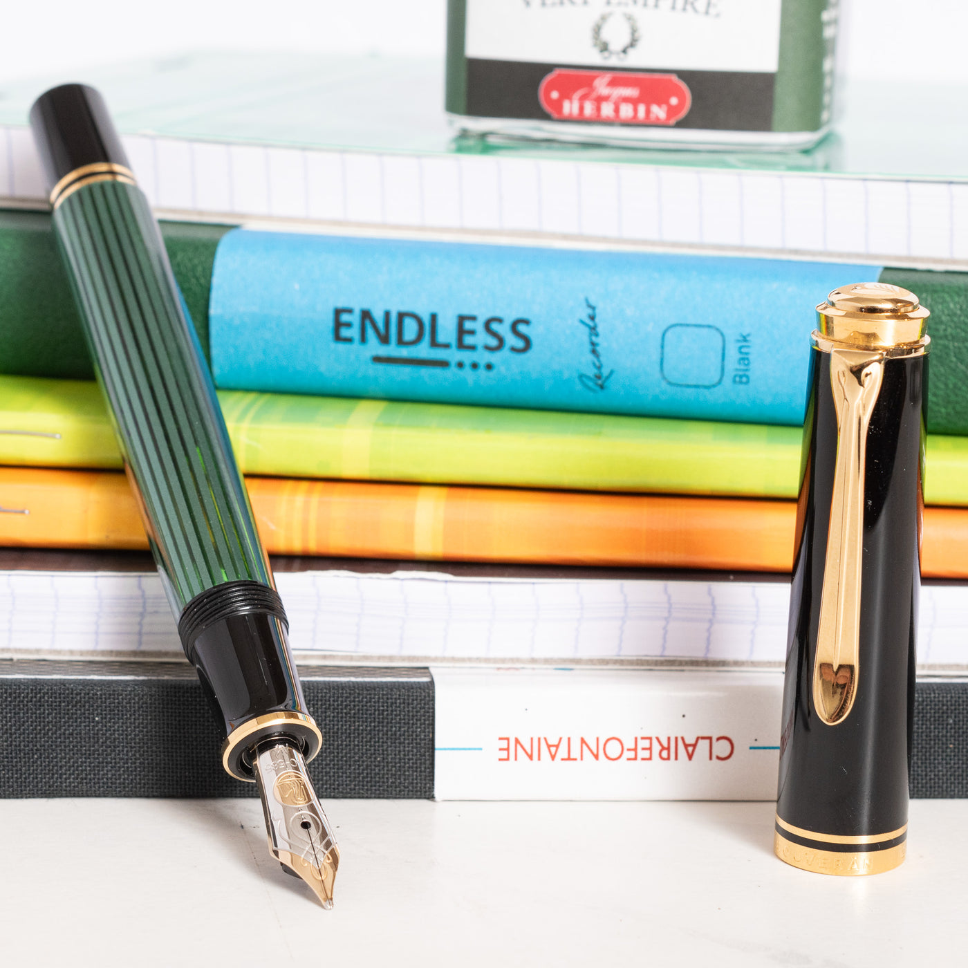 Pelikan Souveran M600 Black & Green Fountain Pen