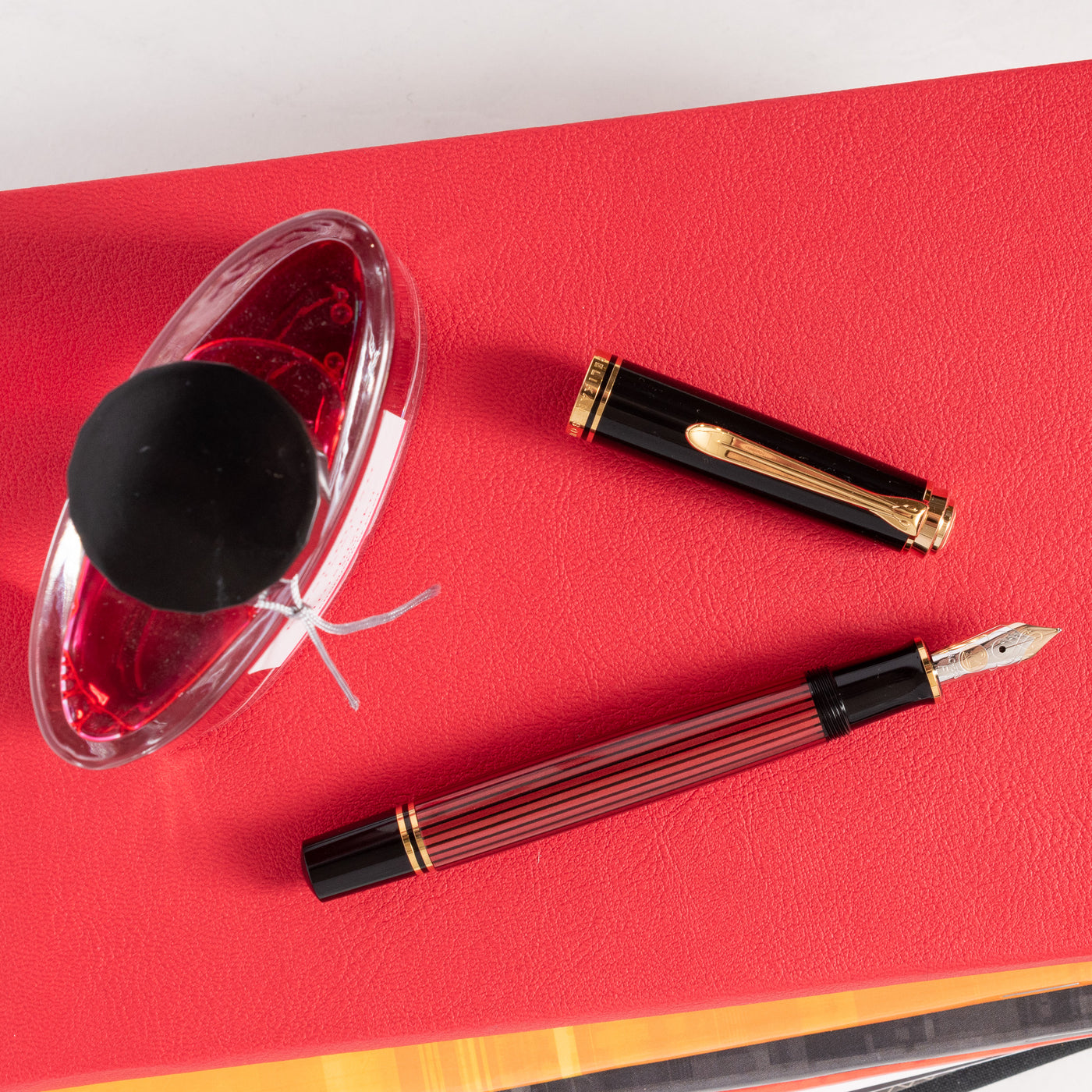 Pelikan Souveran M600 Black & Red Fountain Pen Gold Trim
