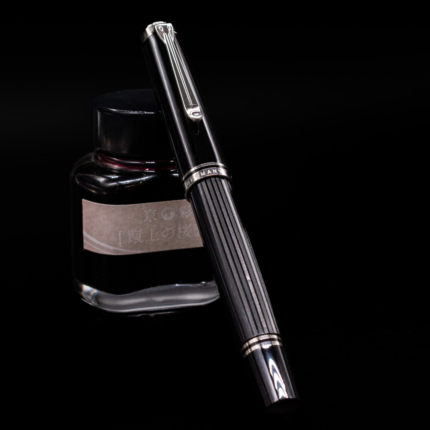 Pelikan Souverän M605 Stresemann Fountain Pen | 14k Nib – Truphae
