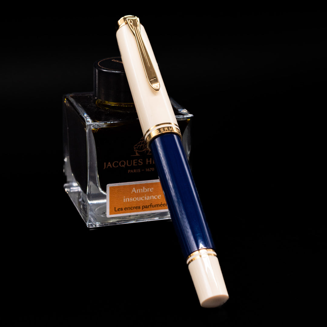 Pelikan Souveran M800 Fountain Pen - Cream Blue – Truphae