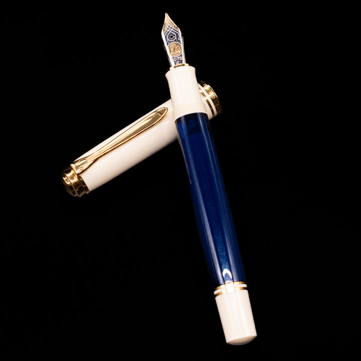 Pelikan Souveran M800 Fountain Pen - Cream Blue – Truphae