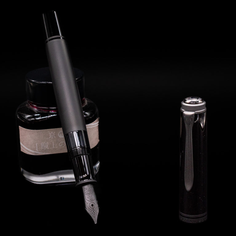 Pelikan Souveran M809 Black Matte Special Edition Fountain Pen