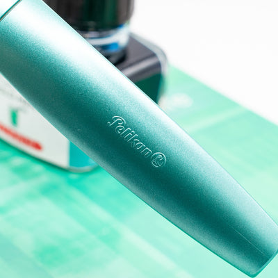 Pelikan Twist Fountain Pen - Cold Alaska logo