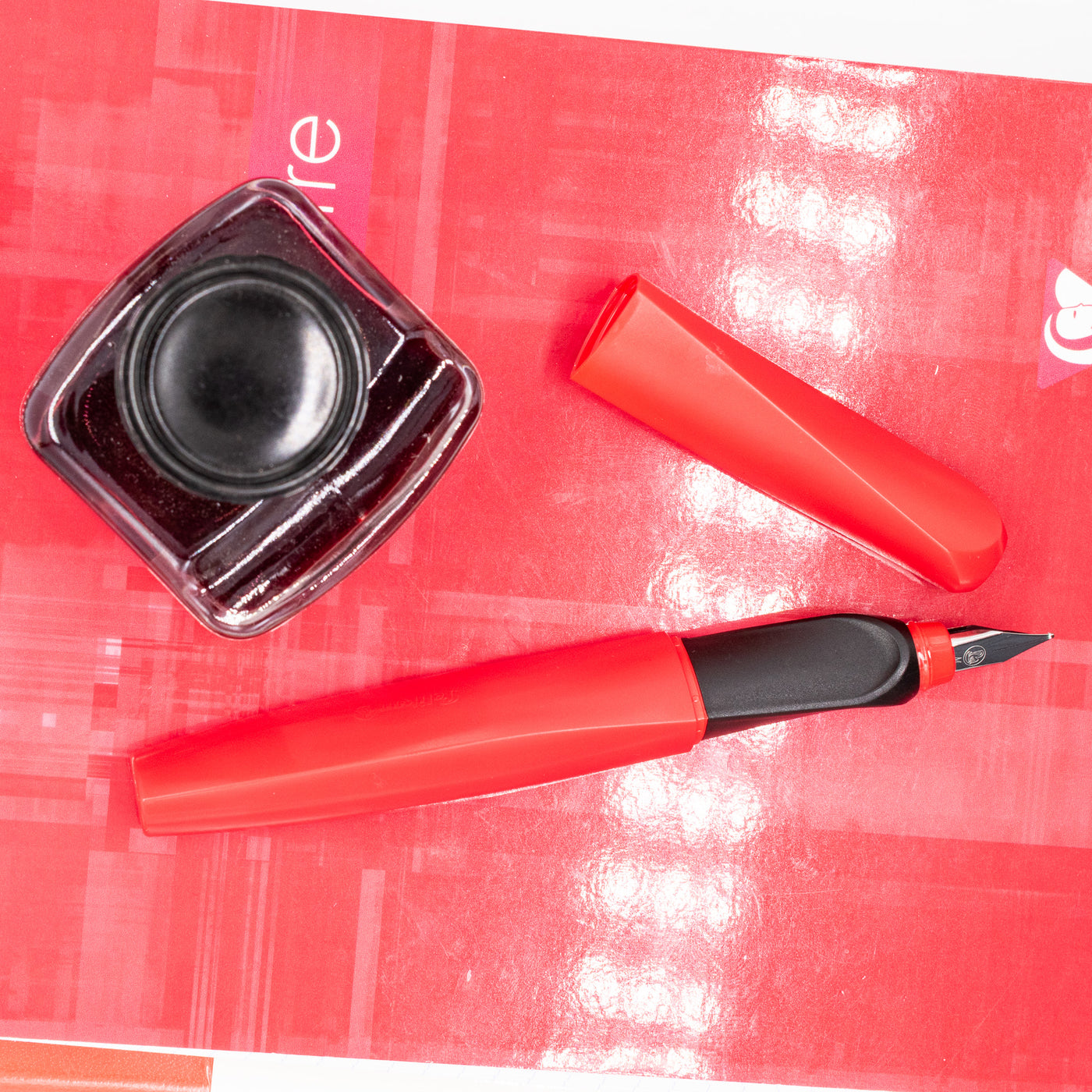 Pelikan Twist Fountain Pen - Fiery Red black grip