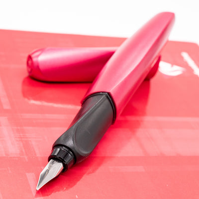 Pelikan Twist Fountain Pen - Fresh Melon uncapped