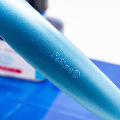 Pelikan Twist Fountain Pen - Frosted Blue logo