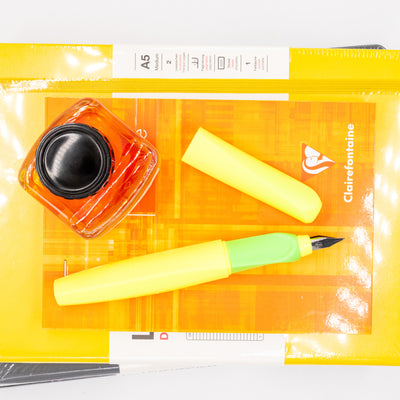 Pelikan Twist Fountain Pen - Neon Yellow green grip section