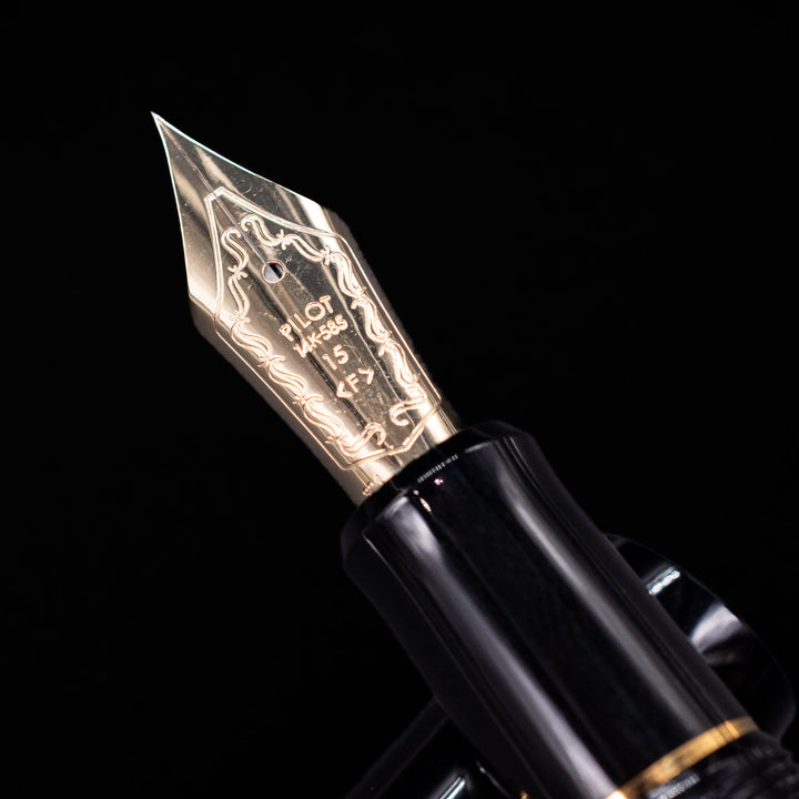 Pilot Custom 743 Fountain Pen - Black 14k Gold Nib – Truphae