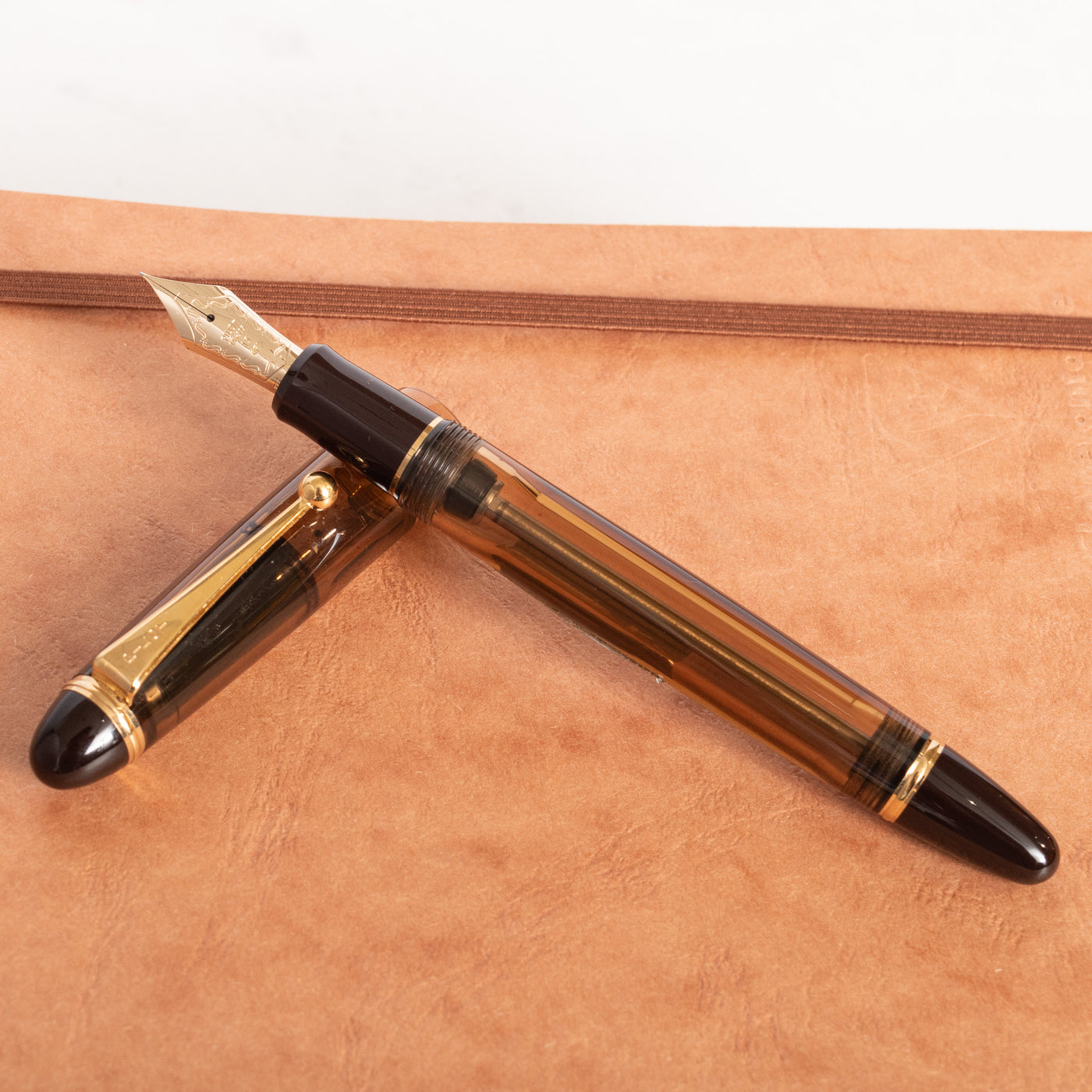 Pilot Custom 823 Amber Fountain Pen Brown