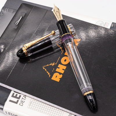 Pilot Custom 823 Clear Fountain Pen vacuum filled