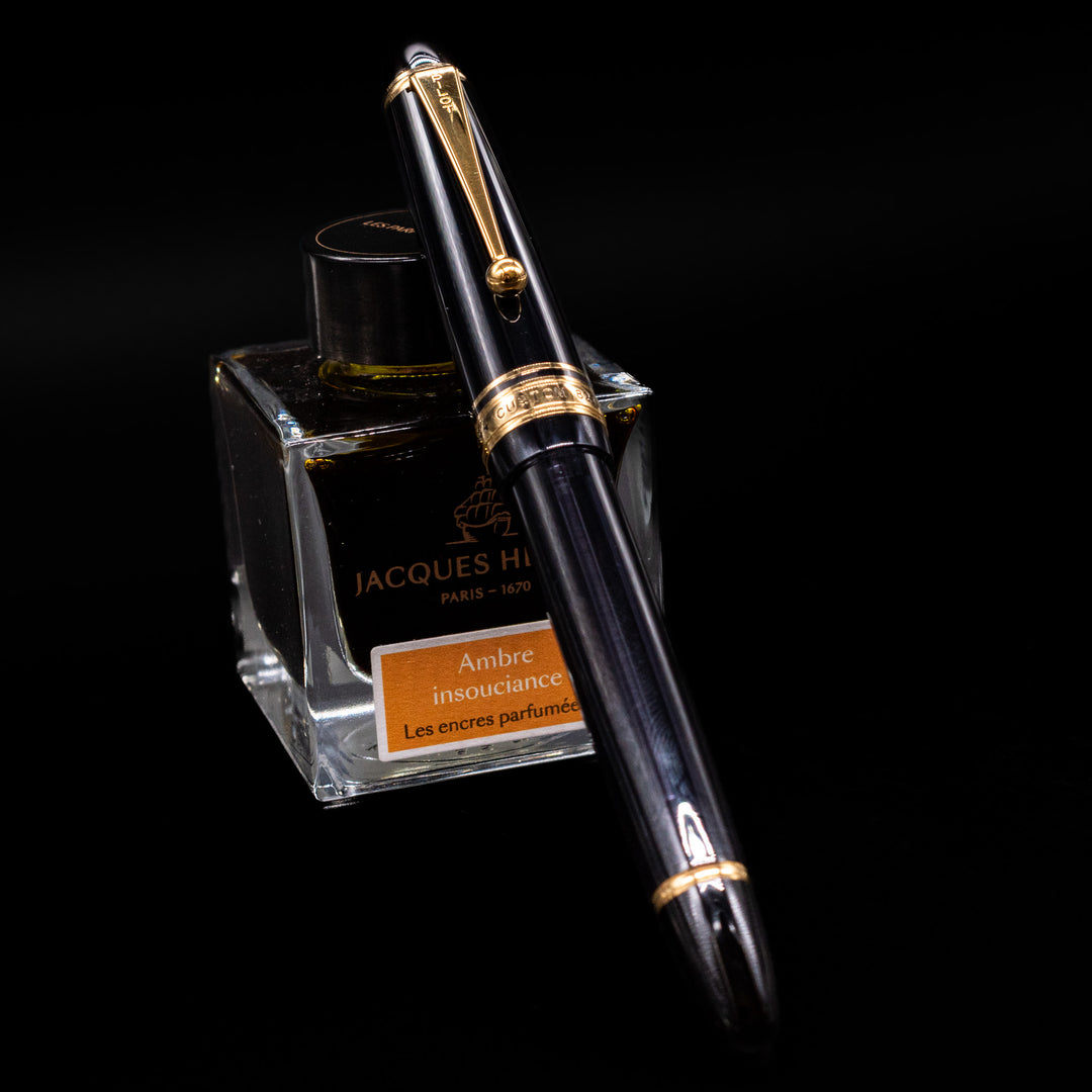 Pilot Custom 823 Fountain Pen - Smoke – Truphae