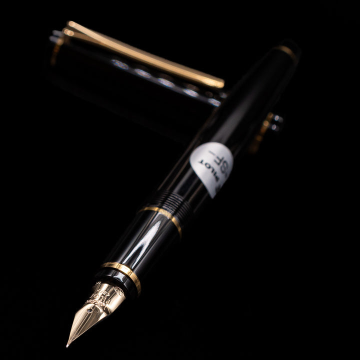 Pilot Falcon Fountain Pen - Black with Gold Trim | 14k Soft Nib